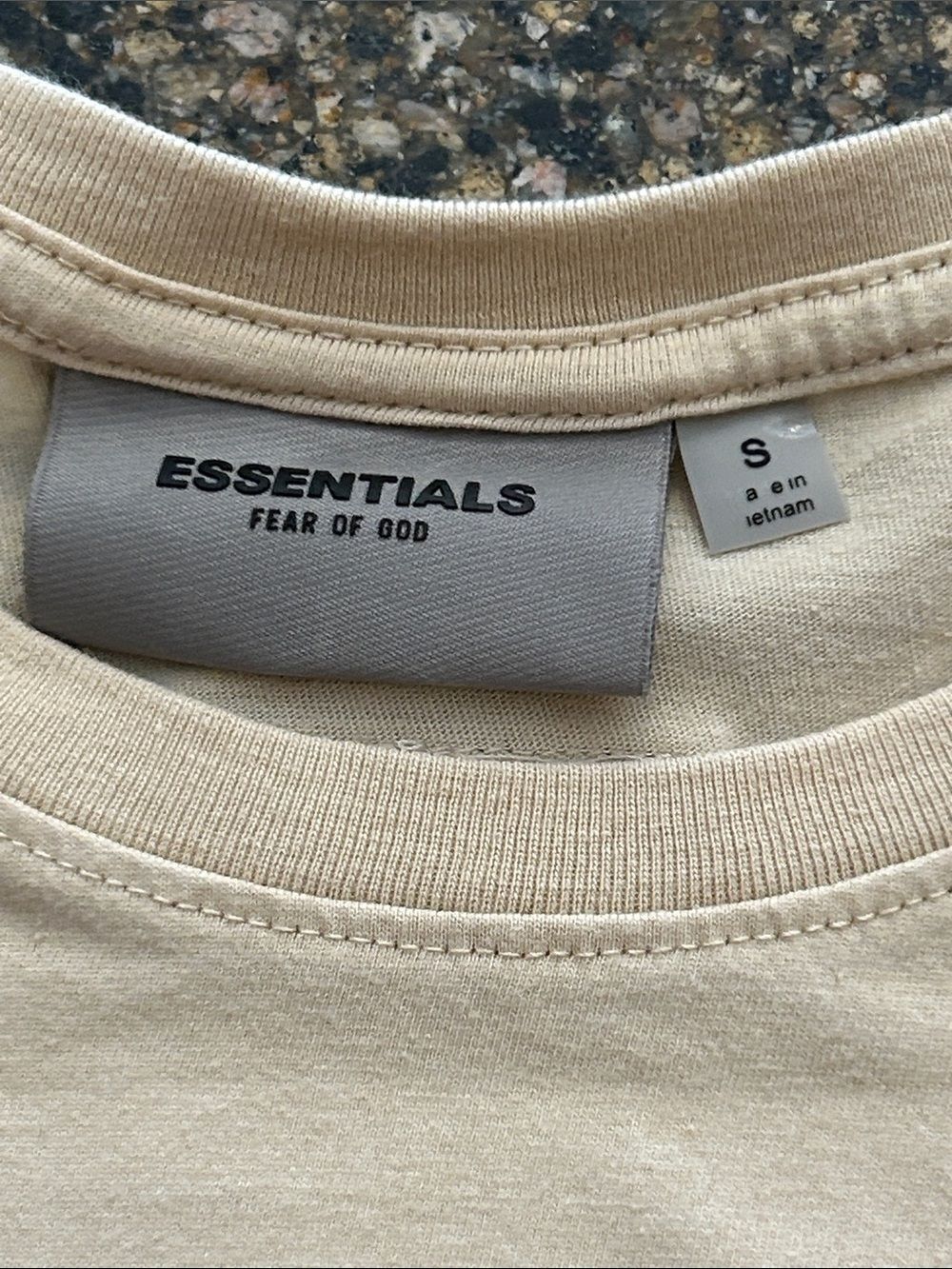 Essentials Fear Of God Unisex Cream/Light Tan T‑Shirt with Black Logo - Picture 2 of 6